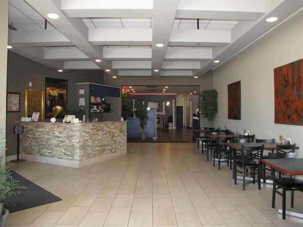 MLS® A2235648 - Unit #118 4804 50 Street  in Downtown Innisfail Innisfail, Commercial