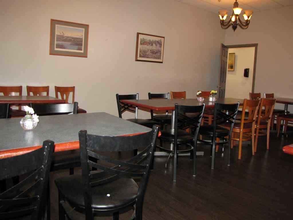 MLS® A2235648 - Unit #118 4804 50 Street  in Downtown Innisfail Innisfail, Commercial