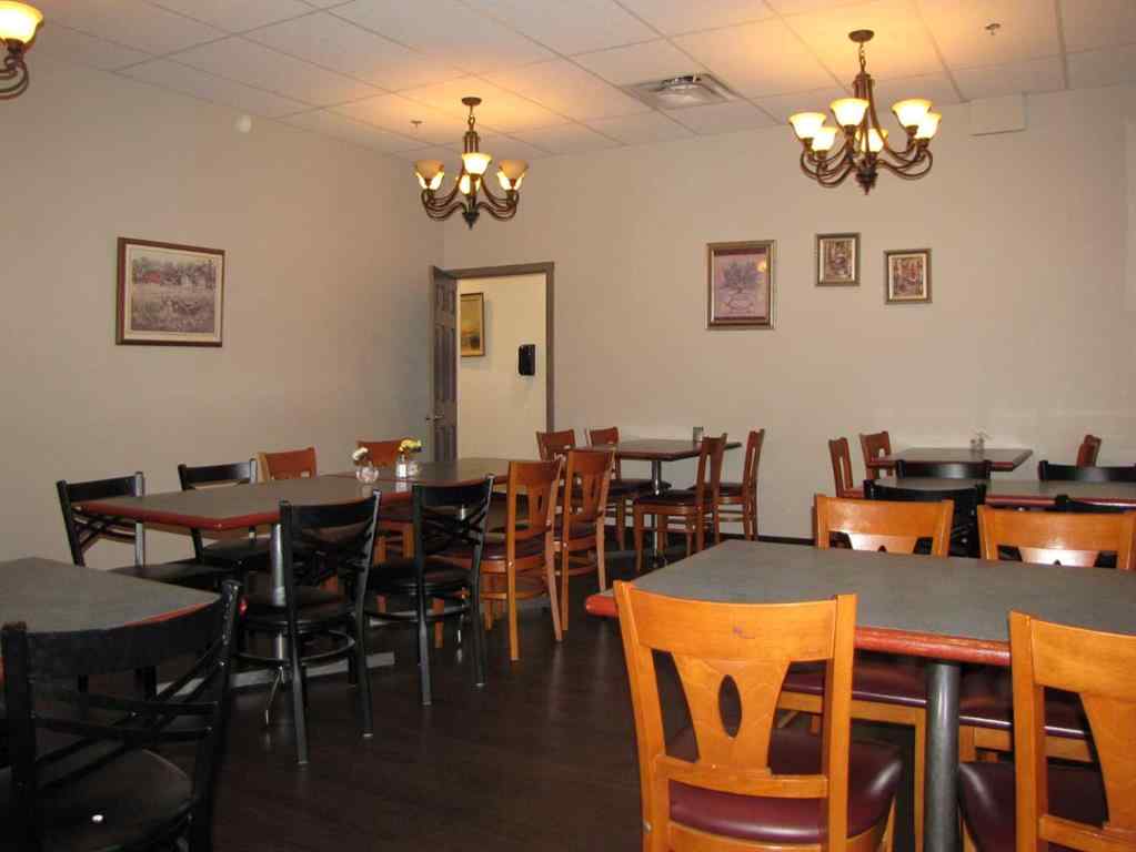 MLS® A2235648 - Unit #118 4804 50 Street  in Downtown Innisfail Innisfail, Commercial