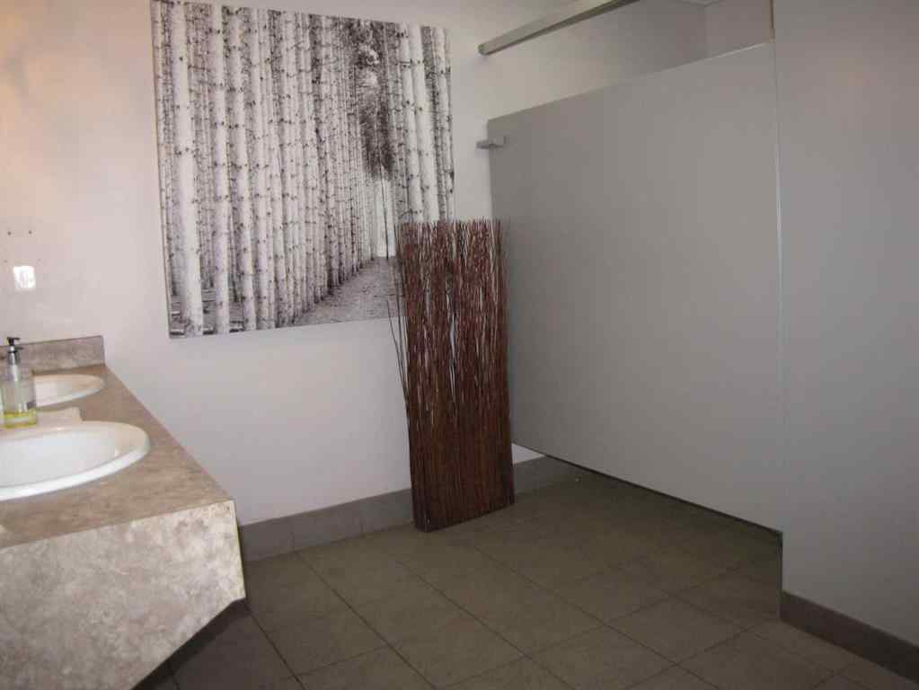 MLS® A2235648 - Unit #118 4804 50 Street  in Downtown Innisfail Innisfail, Commercial