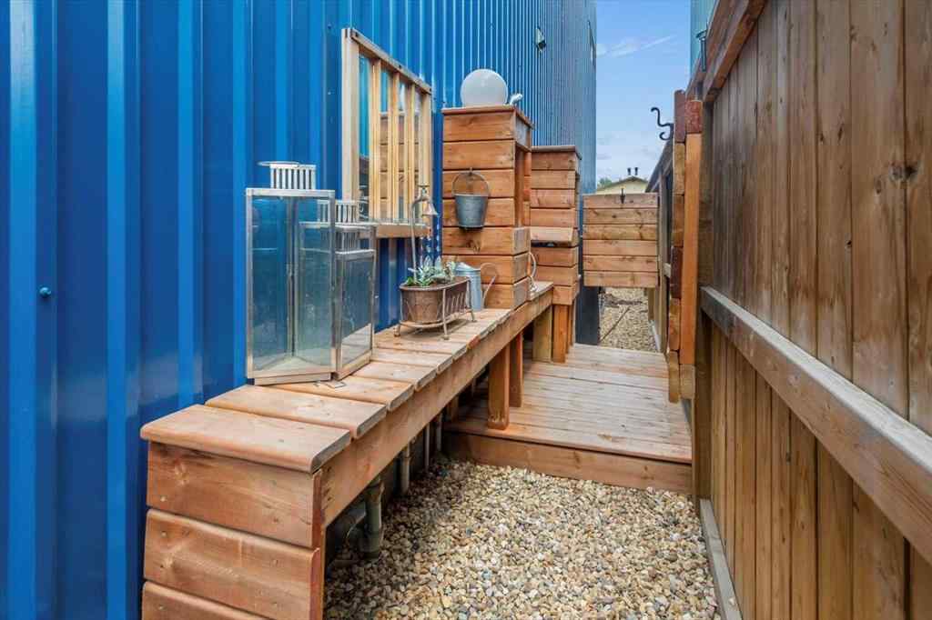 MLS® A2235678 - 4619 80 Street NW in Bowness Calgary, Residential