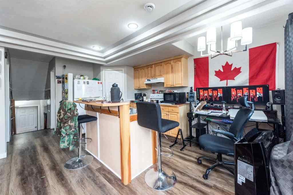 MLS® A2235682 - 214 Erin Circle SE in Erin Woods Calgary, Residential