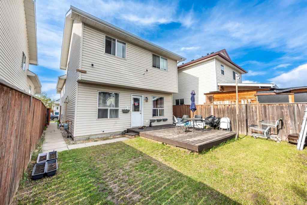 MLS® A2235682 - 214 Erin Circle SE in Erin Woods Calgary, Residential