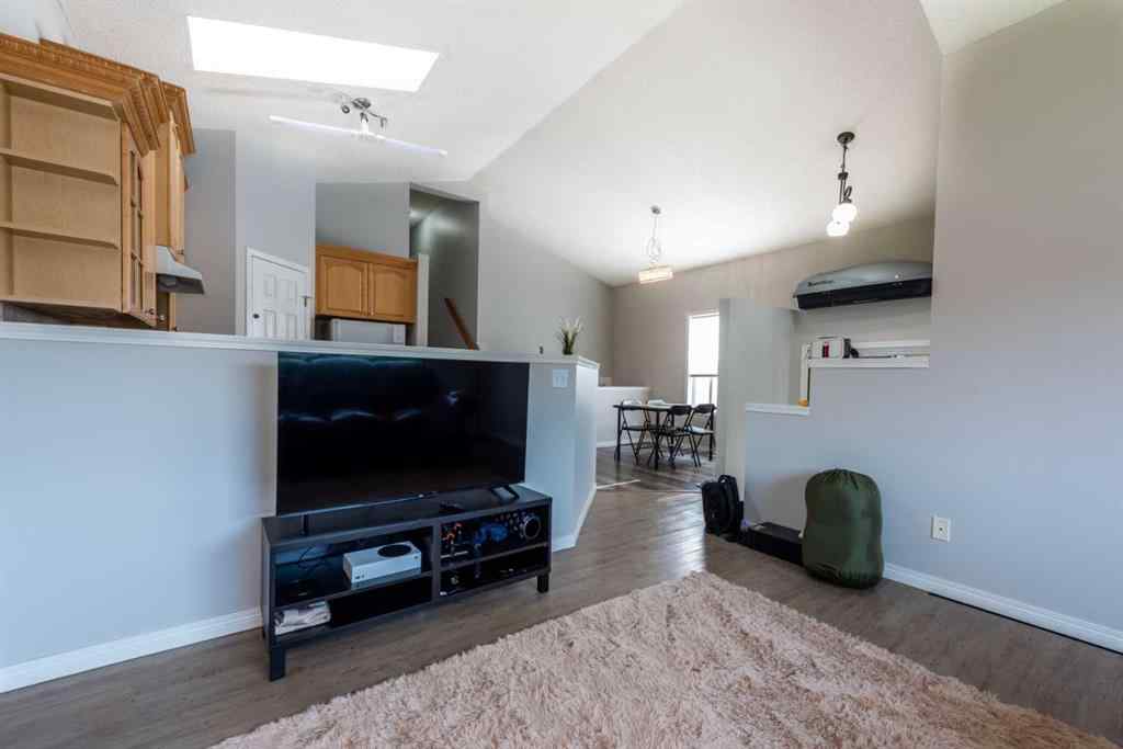 MLS® A2235682 - 214 Erin Circle SE in Erin Woods Calgary, Residential