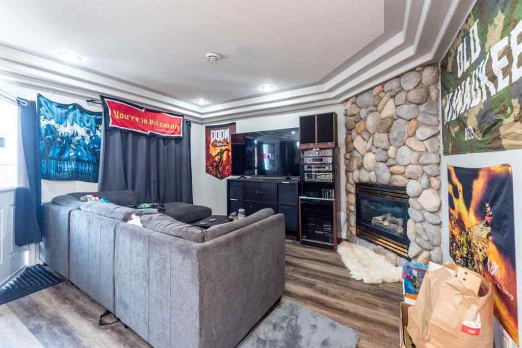 MLS® A2235682 - 214 Erin Circle SE in Erin Woods Calgary, Residential