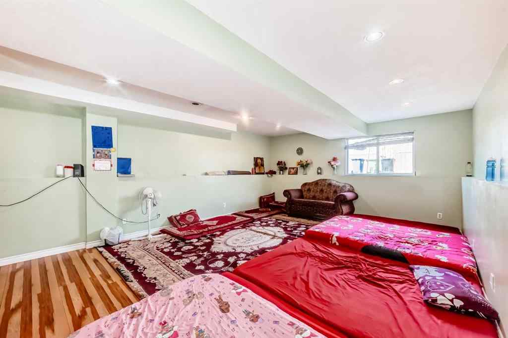 MLS® A2235684 - 210 Falmere Way NE in Falconridge Calgary, Residential