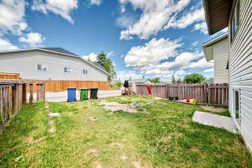 MLS® A2235684 - 210 Falmere Way NE in Falconridge Calgary, Residential