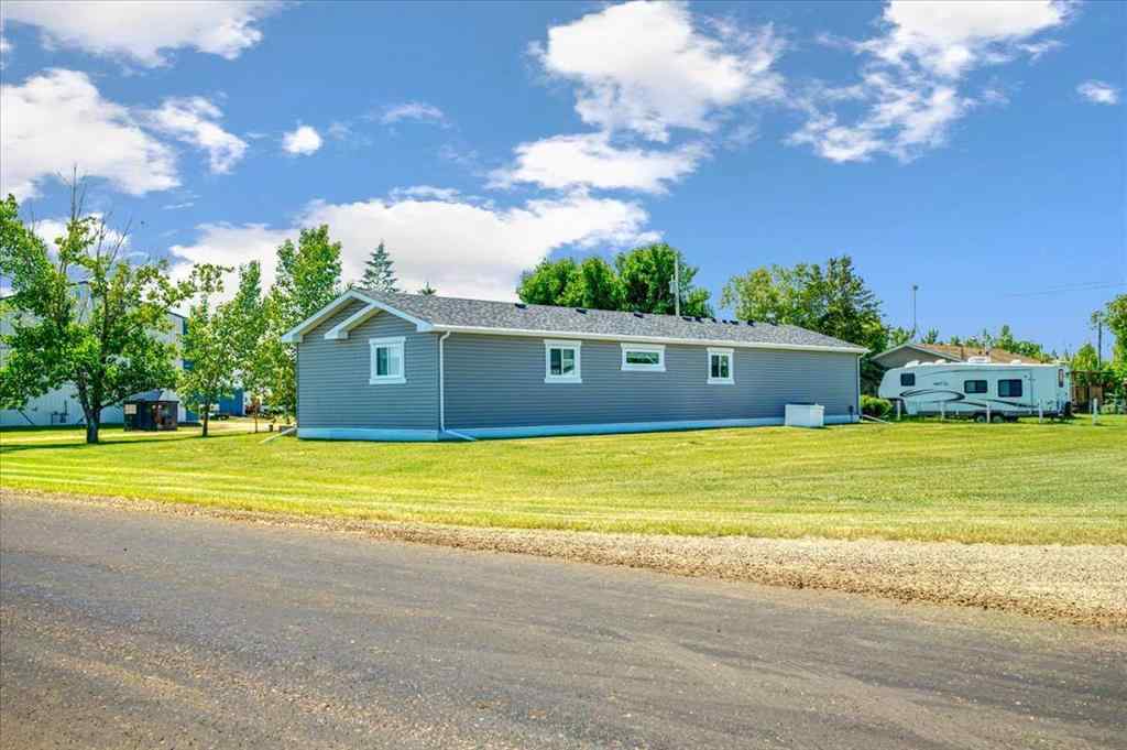 MLS® A2235716 - 513 Railway Avenue  in NONE Rural Vulcan County, Residential