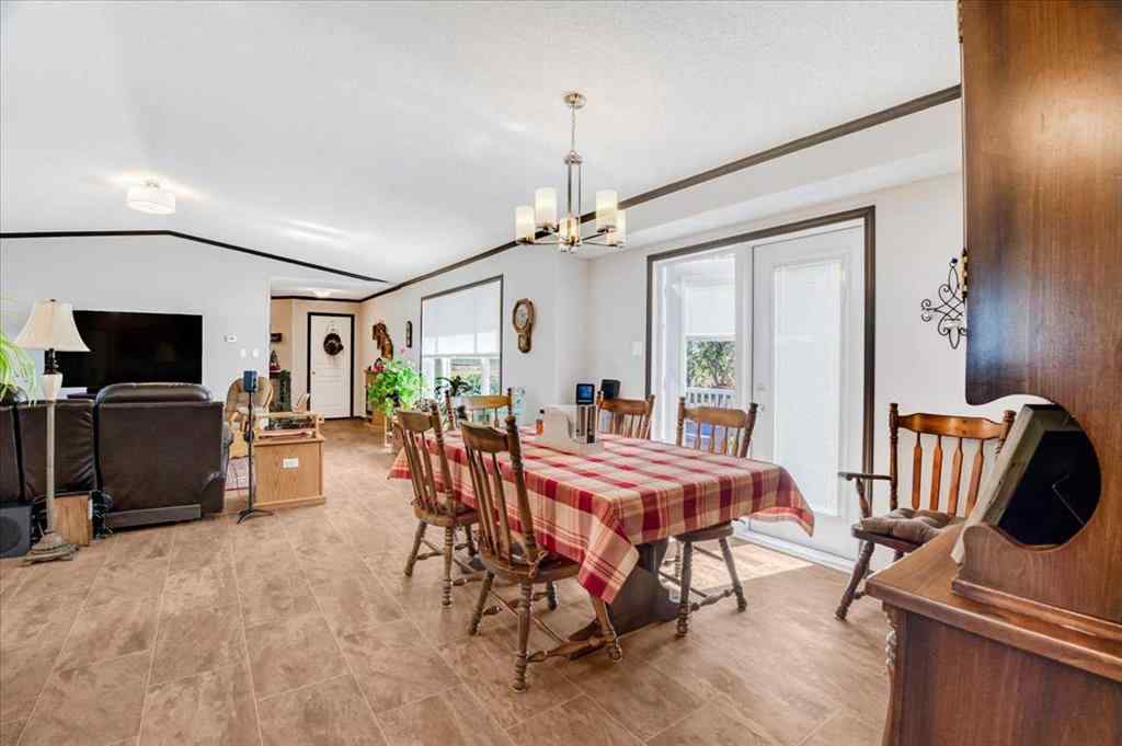 MLS® A2235716 - 513 Railway Avenue  in NONE Rural Vulcan County, Residential