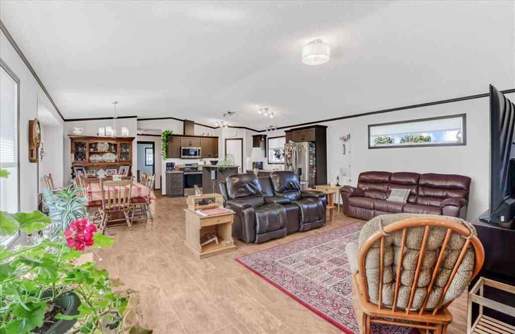 MLS® A2235716 - 513 Railway Avenue  in NONE Rural Vulcan County, Residential