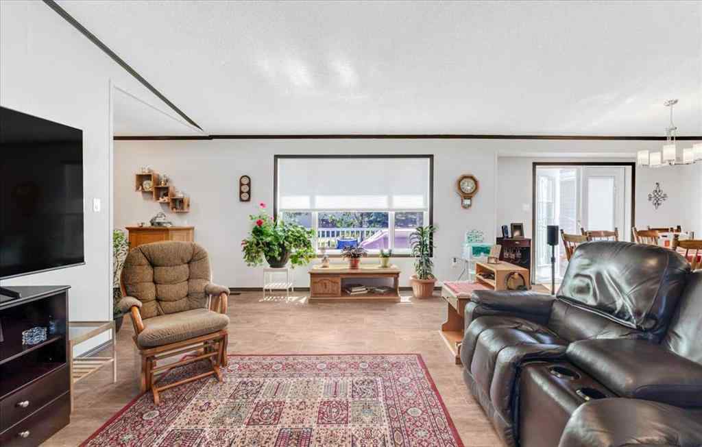 MLS® A2235716 - 513 Railway Avenue  in NONE Rural Vulcan County, Residential