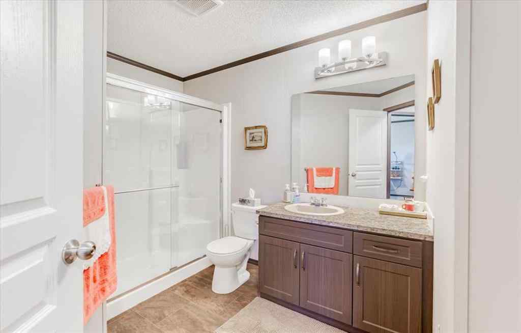 MLS® A2235716 - 513 Railway Avenue  in NONE Rural Vulcan County, Residential