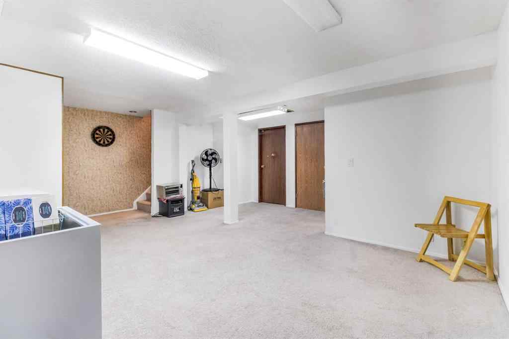 MLS® A2235738 - 283 Abinger Crescent NE in Abbeydale Calgary, Residential
