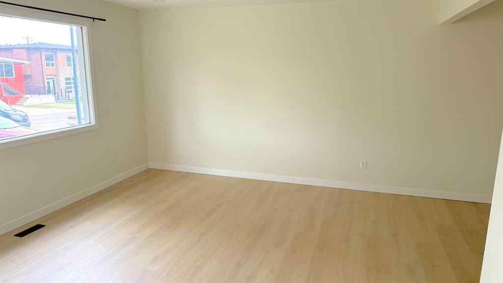 MLS® A2235755 - 509,511 34 Avenue NE in Winston Heights/Mountview Calgary, Multi-Family