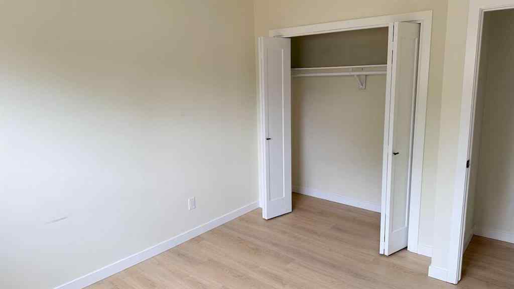 MLS® A2235755 - 509,511 34 Avenue NE in Winston Heights/Mountview Calgary, Multi-Family