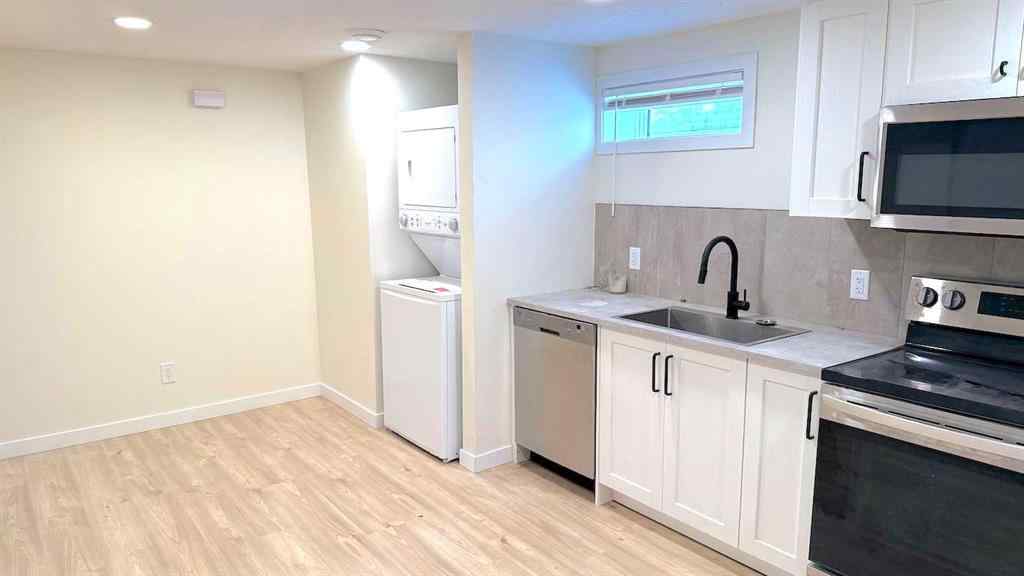 MLS® A2235755 - 509,511 34 Avenue NE in Winston Heights/Mountview Calgary, Multi-Family
