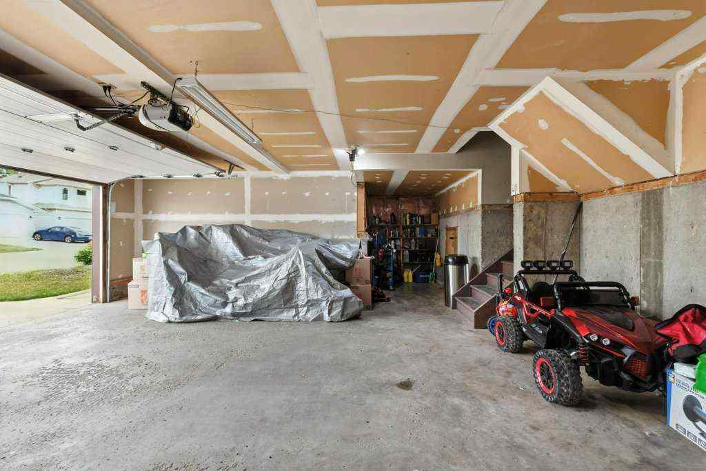 MLS® A2235774 - 30 Macewan Ridge Place NW in MacEwan Glen Calgary, Residential