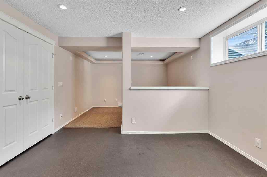 MLS® A2235777 - 115 Cougarstone Court SW in Cougar Ridge Calgary, Residential