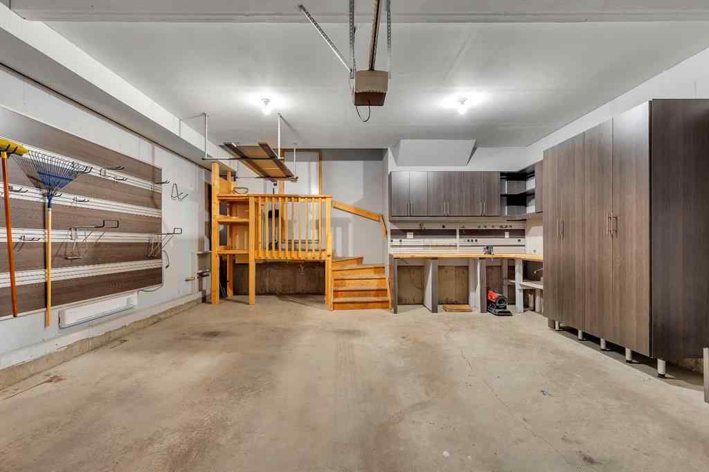 MLS® A2235777 - 115 Cougarstone Court SW in Cougar Ridge Calgary, Residential
