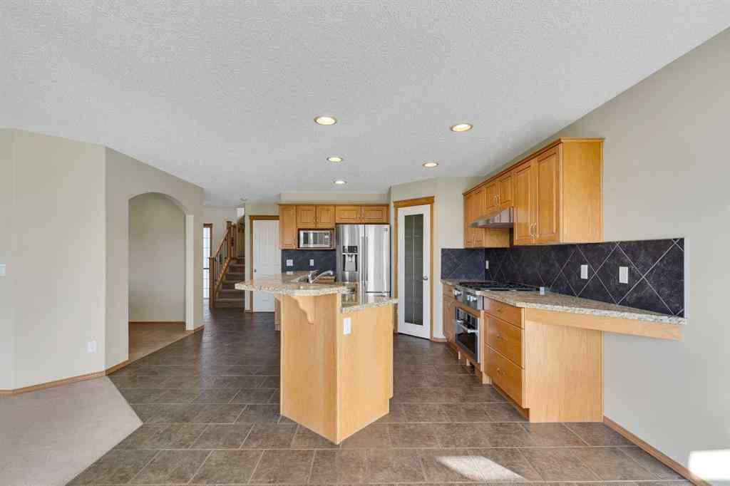 MLS® A2235777 - 115 Cougarstone Court SW in Cougar Ridge Calgary, Residential