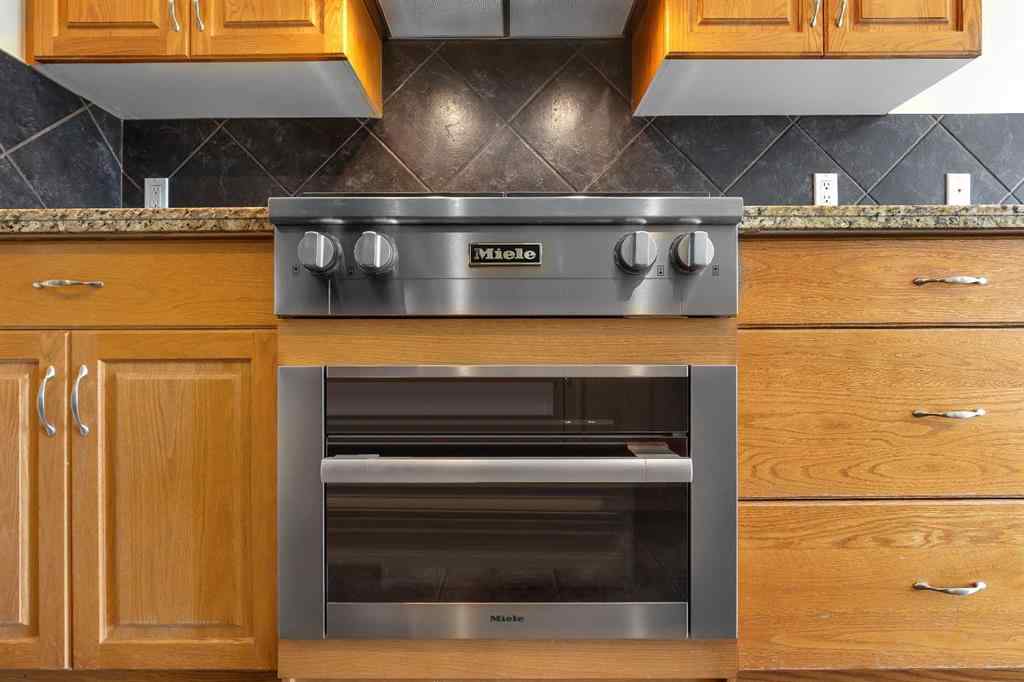 MLS® A2235777 - 115 Cougarstone Court SW in Cougar Ridge Calgary, Residential