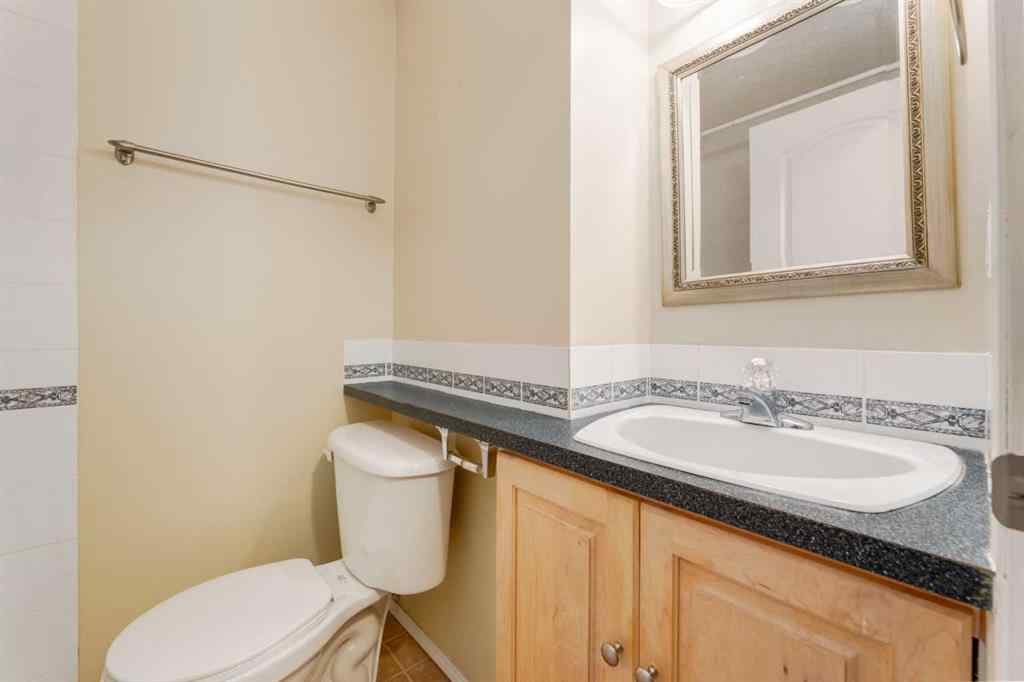 MLS® A2235784 - 2834 Parkdale Boulevard NW in West Hillhurst Calgary, Residential