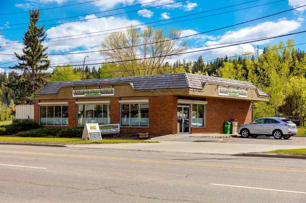 MLS® A2235784 - 2834 Parkdale Boulevard NW in West Hillhurst Calgary, Residential