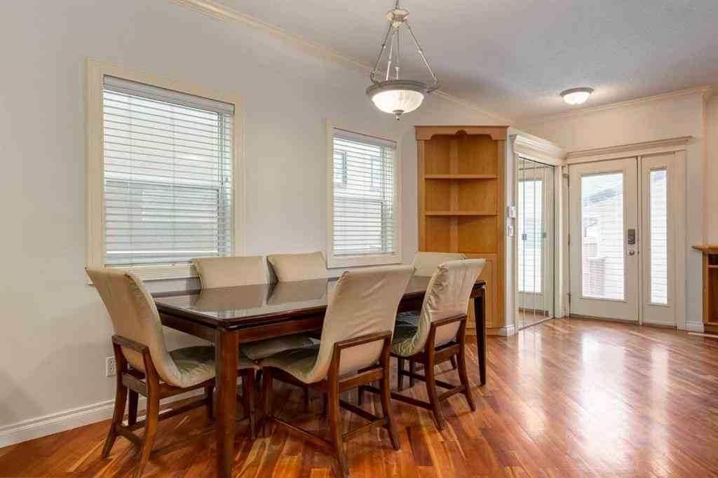 MLS® A2235784 - 2834 Parkdale Boulevard NW in West Hillhurst Calgary, Residential