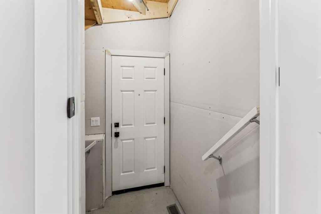 MLS® A2235791 - 41 Savanna Place NE in Saddle Ridge Calgary, Residential