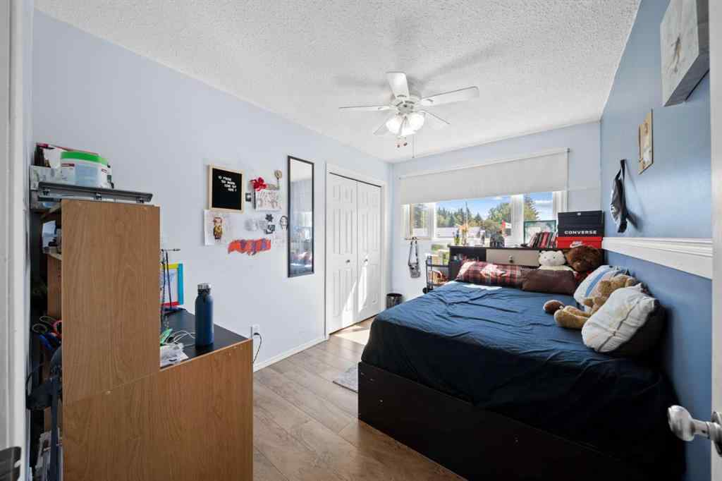 MLS® A2235798 - 3411 51A Avenue  in Southwest Innisfail Innisfail, Residential