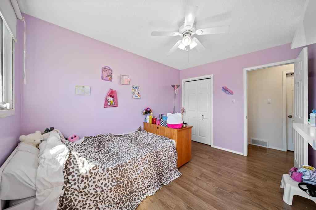 MLS® A2235798 - 3411 51A Avenue  in Southwest Innisfail Innisfail, Residential