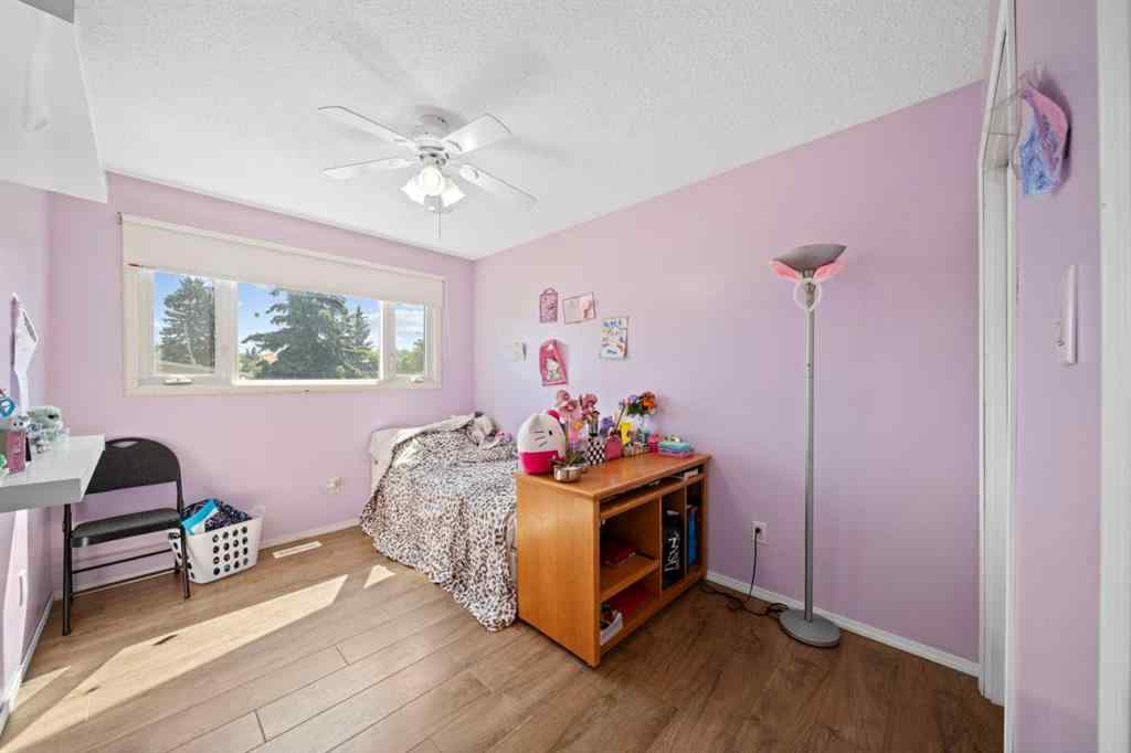 MLS® A2235798 - 3411 51A Avenue  in Southwest Innisfail Innisfail, Residential