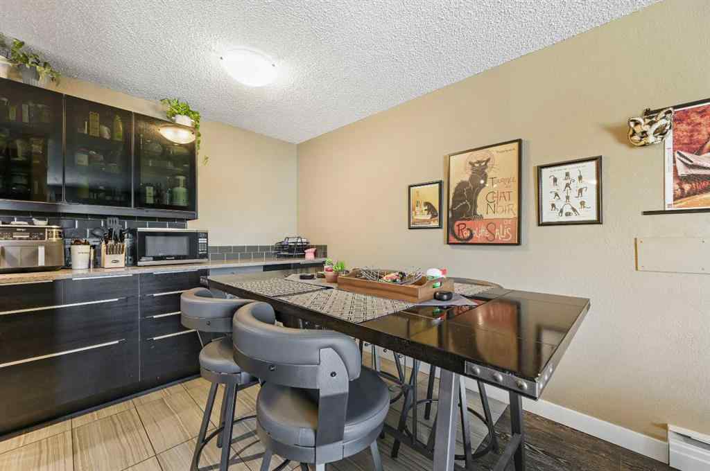 MLS® A2235803 - Unit #403 1113 37 Street SW in Rosscarrock Calgary, Residential