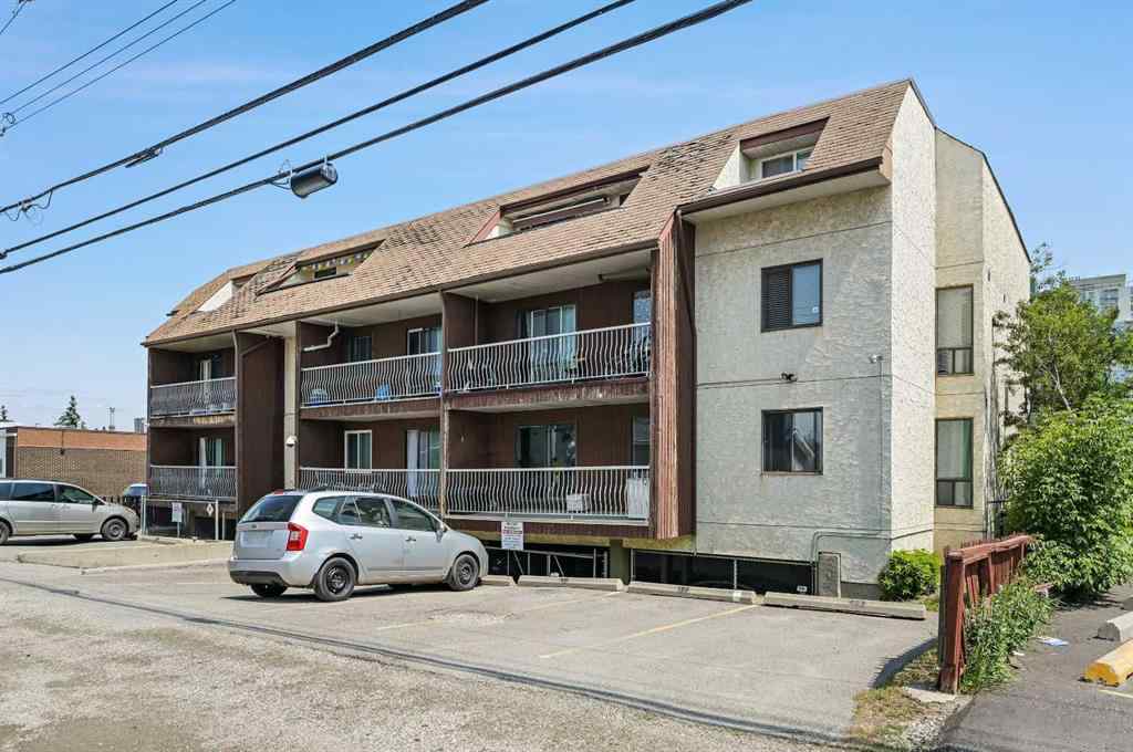 MLS® A2235803 - Unit #403 1113 37 Street SW in Rosscarrock Calgary, Residential