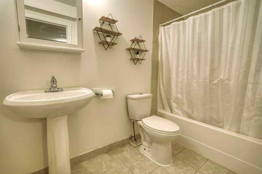 MLS® A2235816 - 109 Aspen Stone Place SW in Aspen Woods Calgary, Residential