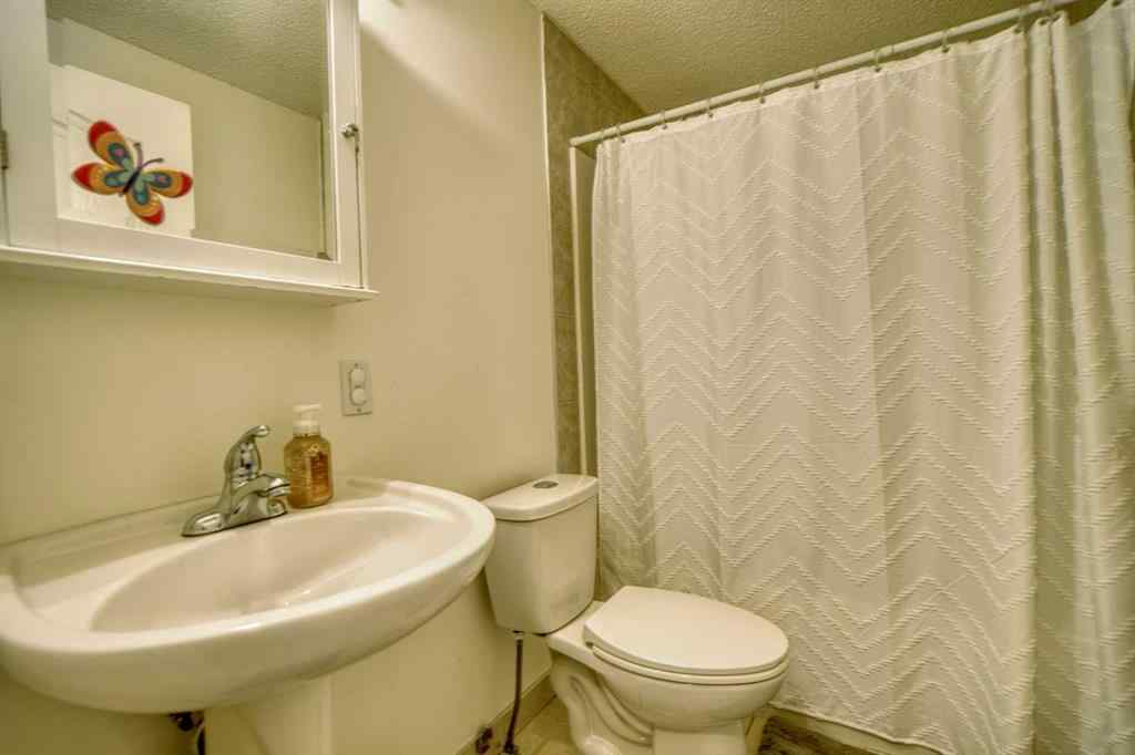 MLS® A2235816 - 109 Aspen Stone Place SW in Aspen Woods Calgary, Residential