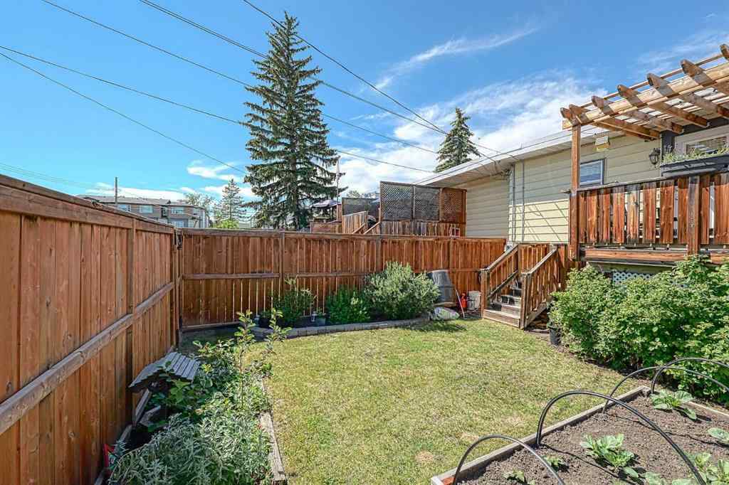 MLS® A2235819 - Unit #1 6505 36 Avenue NW in Bowness Calgary, Residential