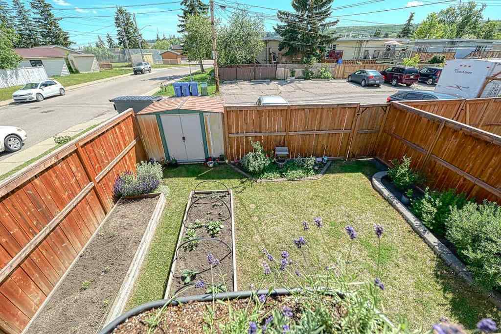 MLS® A2235819 - Unit #1 6505 36 Avenue NW in Bowness Calgary, Residential