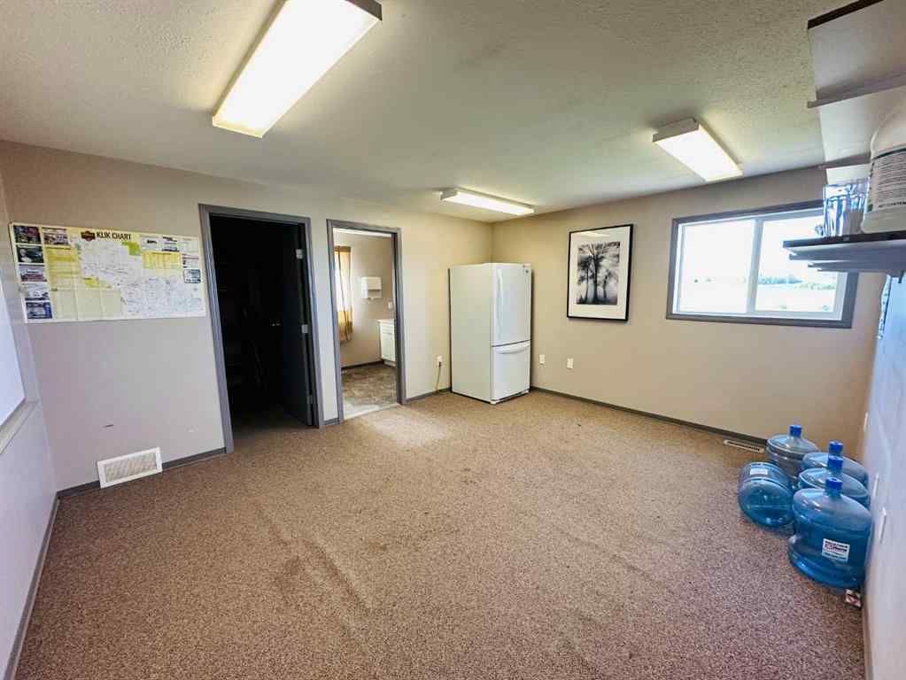 MLS® A2235820 - 4212 40 Avenue  in NONE Valleyview, Commercial
