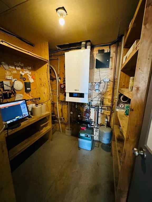 MLS® A2235825 - 4212 40 Avenue  in NONE Valleyview, Commercial