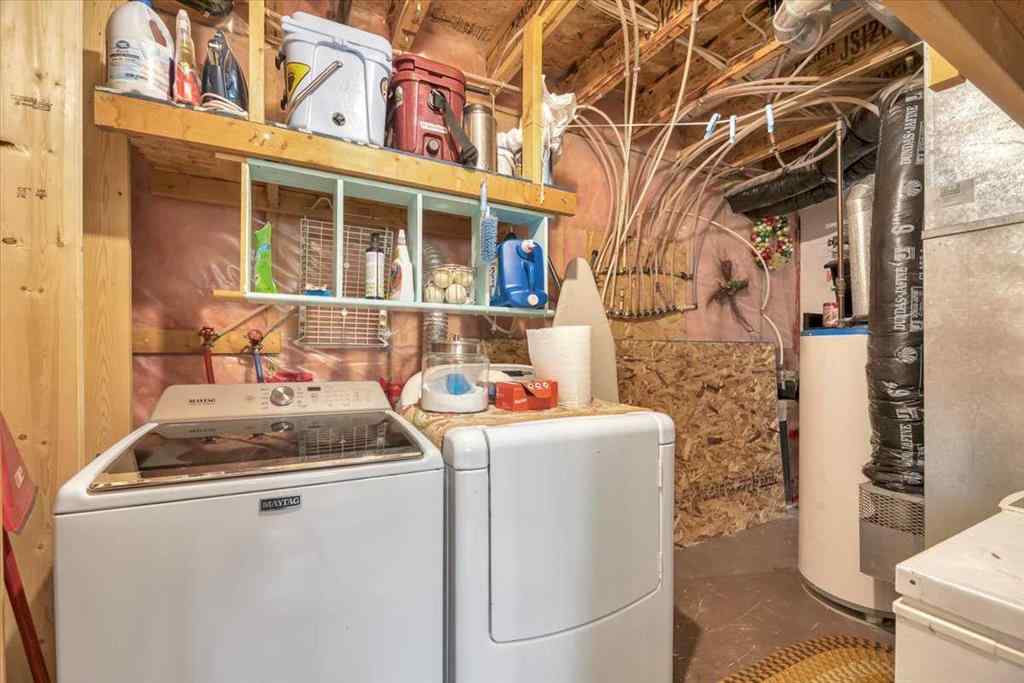 MLS® A2235868 - 325 Strathford Boulevard  in Strathaven Strathmore, Residential
