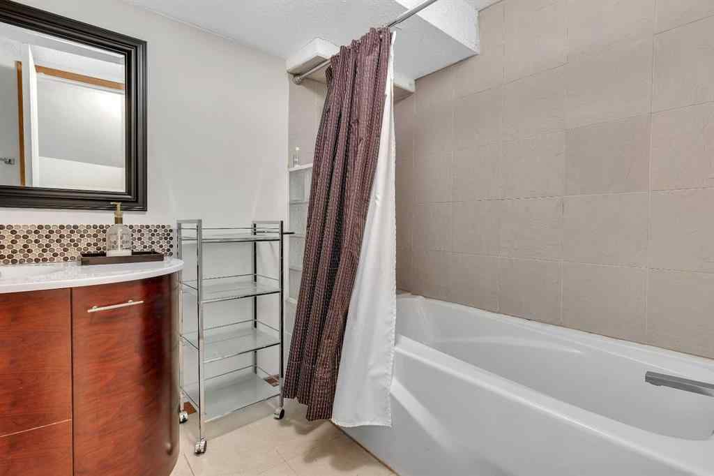 MLS® A2235872 - 440 Foritana Road SE in Forest Heights Calgary, Residential