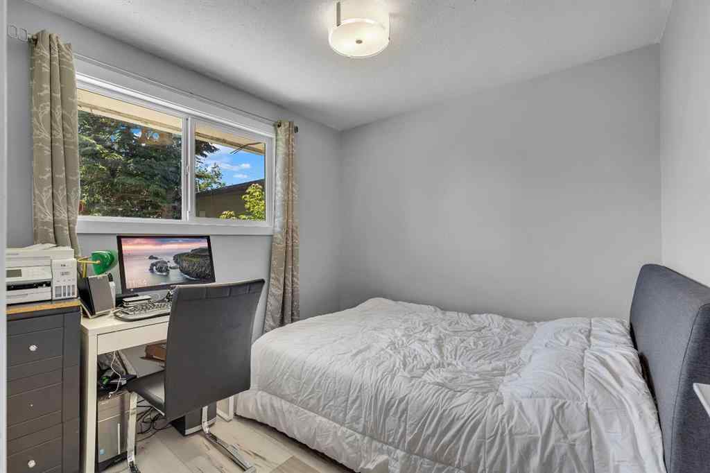 MLS® A2235872 - 440 Foritana Road SE in Forest Heights Calgary, Residential