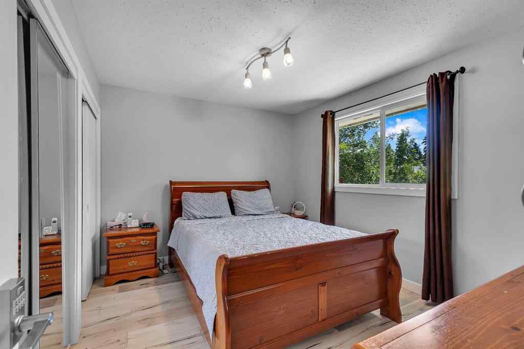 MLS® A2235872 - 440 Foritana Road SE in Forest Heights Calgary, Residential