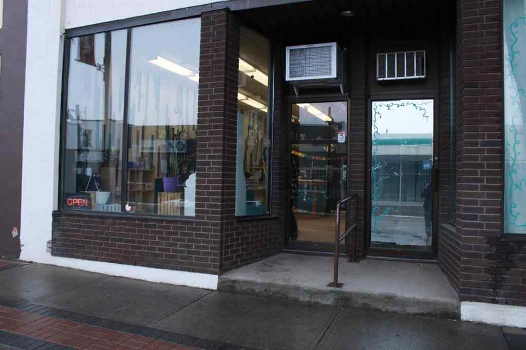 MLS® A2235877 - 5023 50 Avenue  in Central Ponoka Ponoka, Commercial