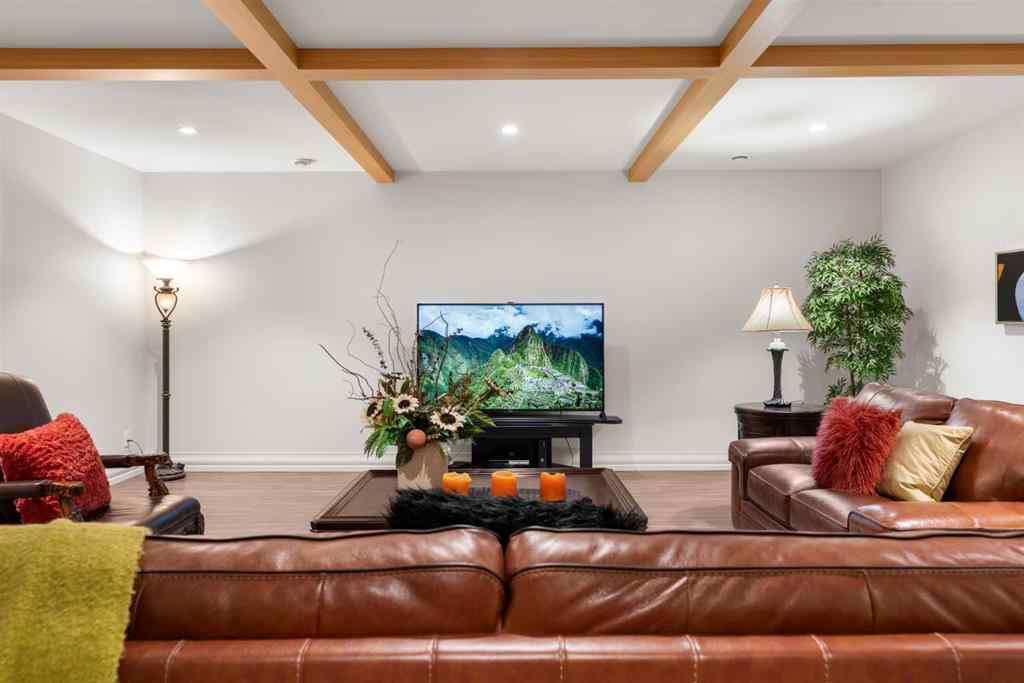 MLS® A2235880 - 19 Mckendrick Point  in Springbank Rural Rocky View County, Residential