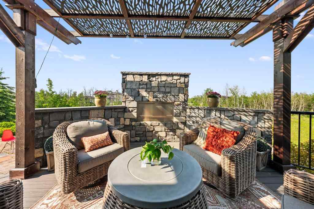 MLS® A2235880 - 19 Mckendrick Point  in Springbank Rural Rocky View County, Residential