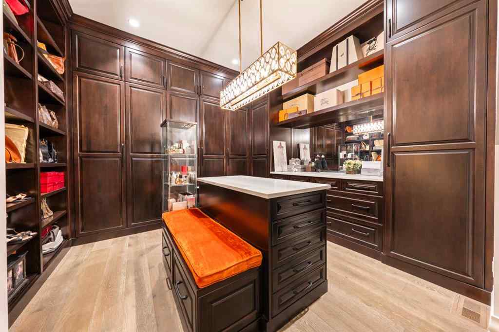 MLS® A2235880 - 19 Mckendrick Point  in Springbank Rural Rocky View County, Residential