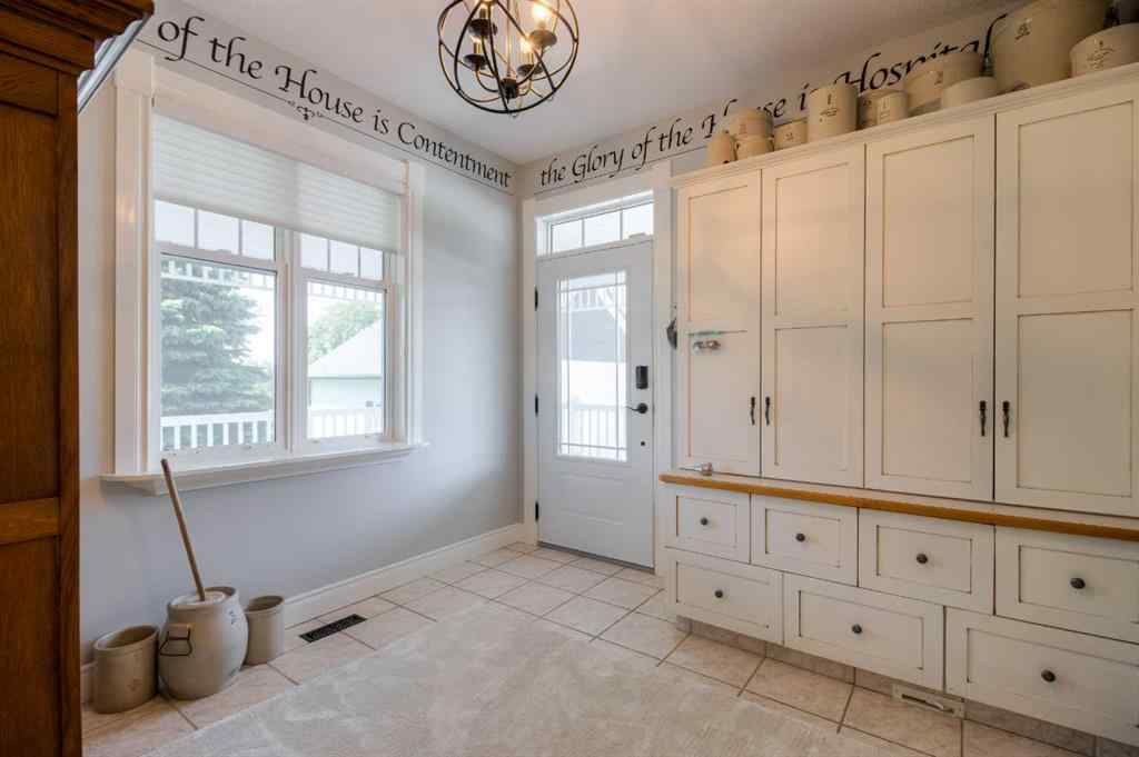 MLS® A2235882 - 2702 30 Street  in NONE Coaldale, Residential
