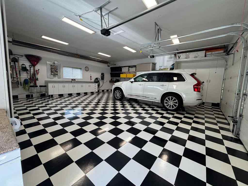MLS® A2235882 - 2702 30 Street  in NONE Coaldale, Residential